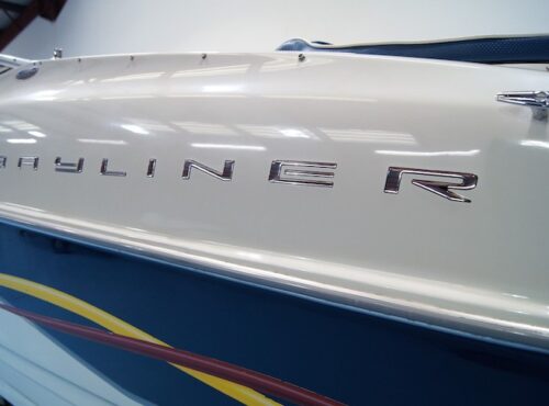 Bayliner 2352 LX Capri Cuddy